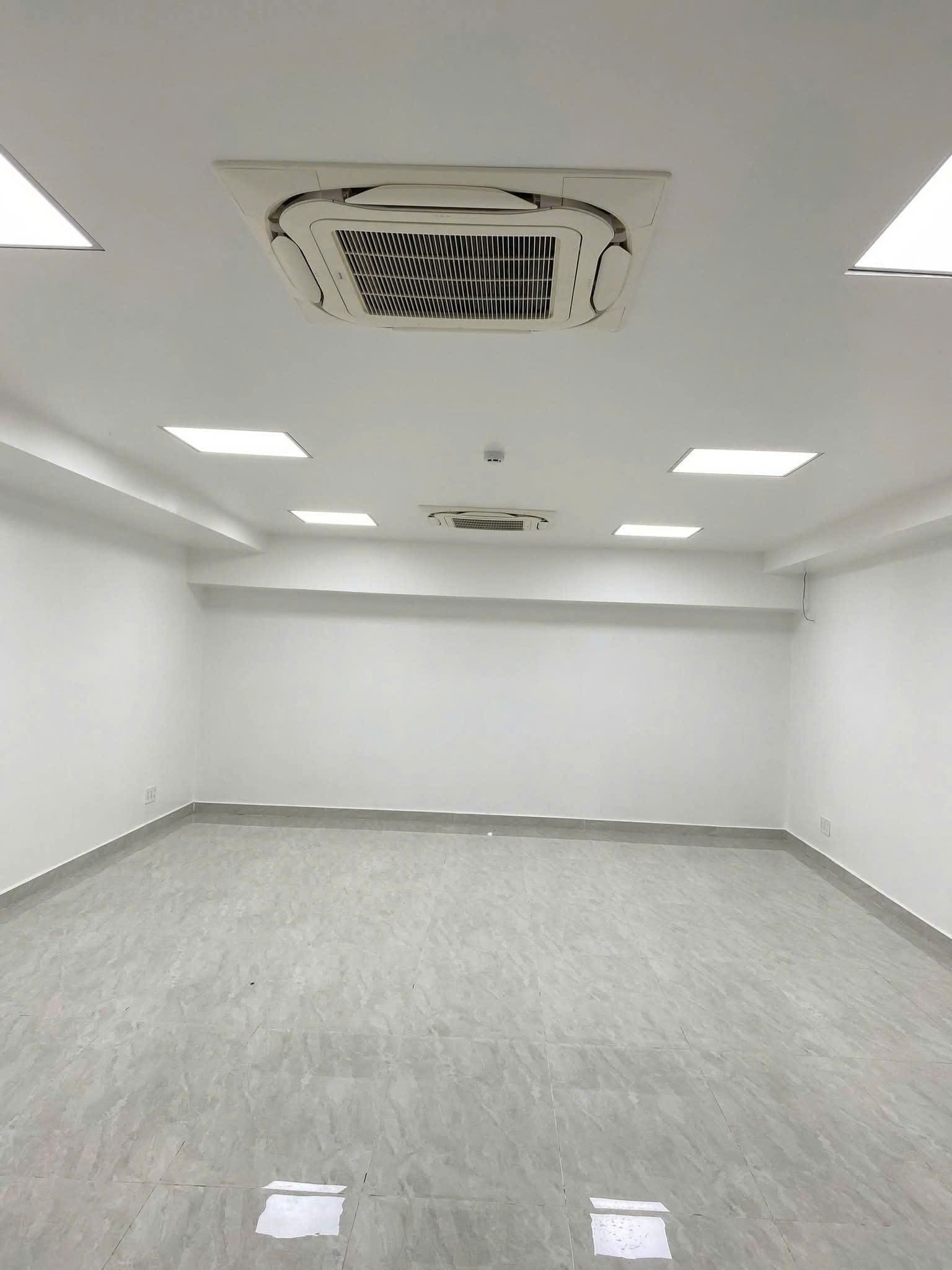 Cho thuê Nhà mặt tiền Phường Thủ Thiêm, Quận 2, Diện tích 114m², Giá 75 Triệu/tháng 8