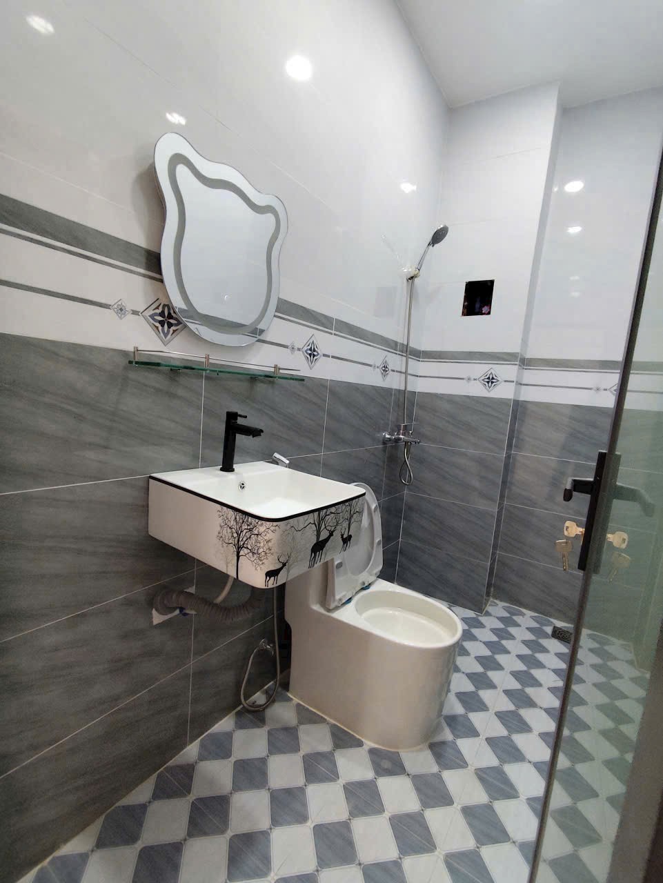 Bán nhà KDC Cát Tường Phú Sinh, Mỹ Hạnh Bắc dt 48m2 , 1 lầu ,2pn, 2wc hướng nam giá 1,79 tỷ 7