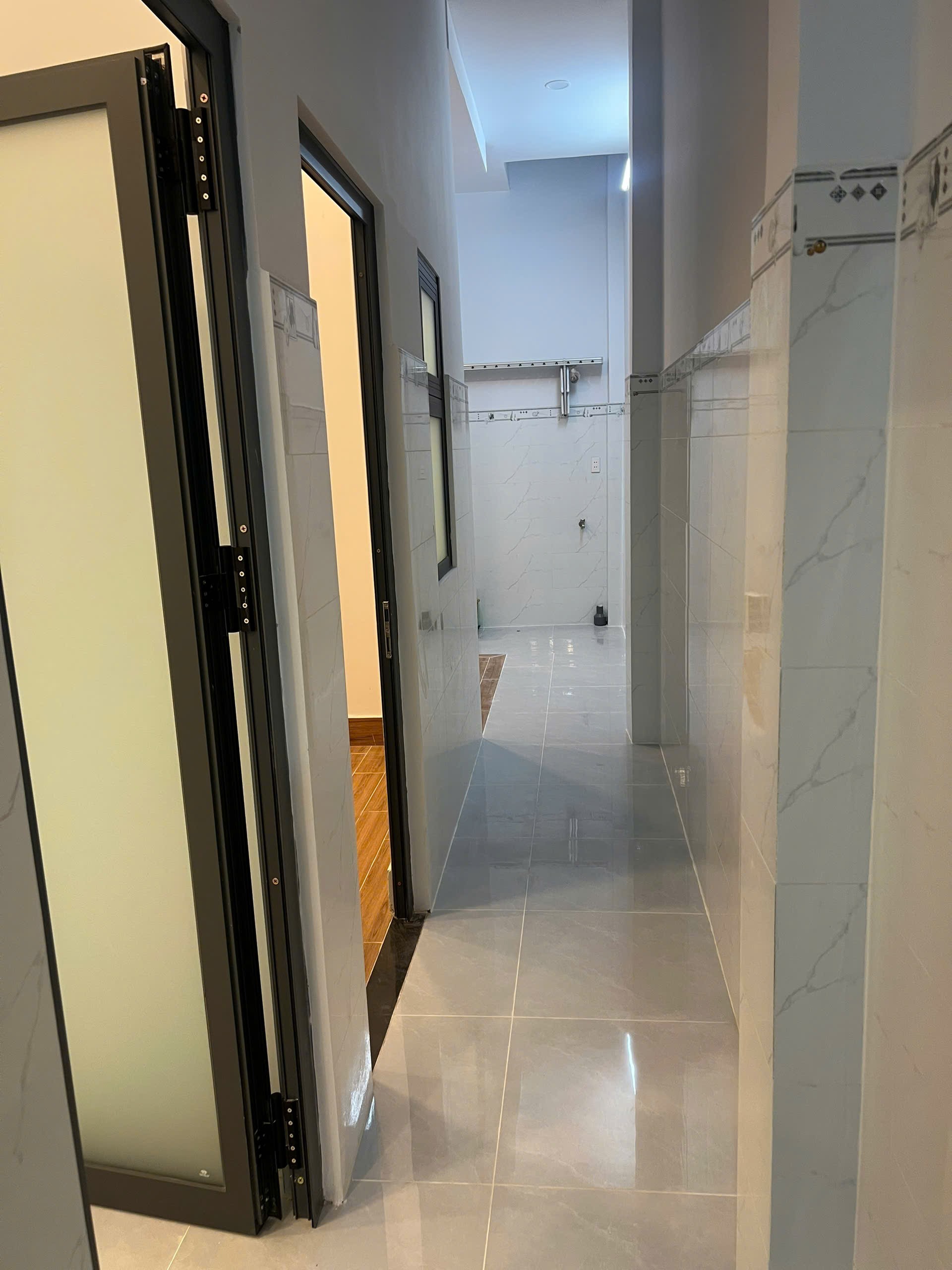 Cần bán Nhà mặt tiền Phường Phước Long B, Quận 9, Diện tích 52m², Giá 5.5 Tỷ 11