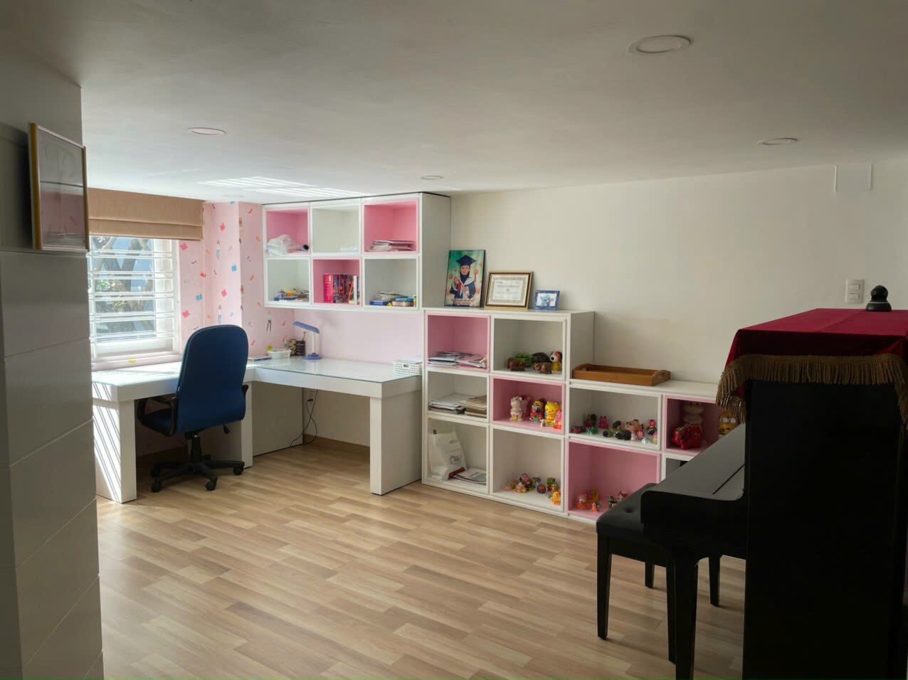 Cần bán Biệt thự Phường Phước Long B, Quận 9, Diện tích 200m², Giá 35 Triệu/tháng
