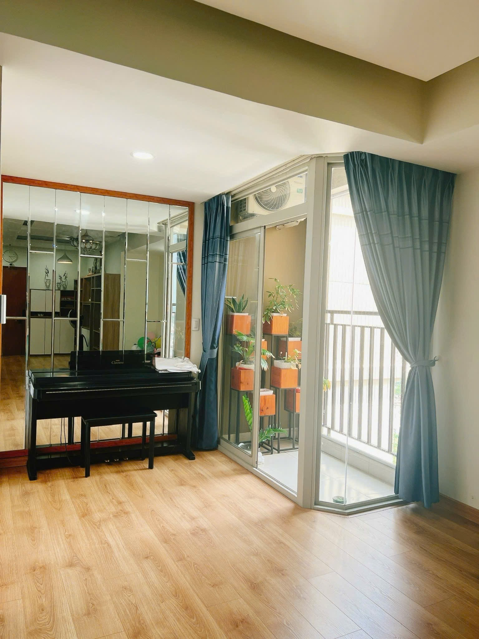 Cần bán Căn hộ chung cư Quận 9, Hồ Chí Minh, Diện tích 132m², Giá 9 Tỷ 3