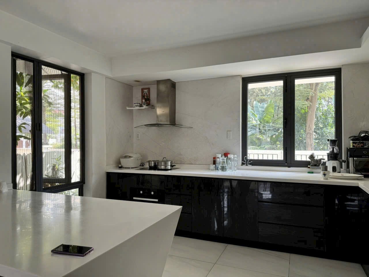Cho thuê Biệt thự Quận 7, Hồ Chí Minh, Diện tích 450m², Giá 60 Triệu/tháng