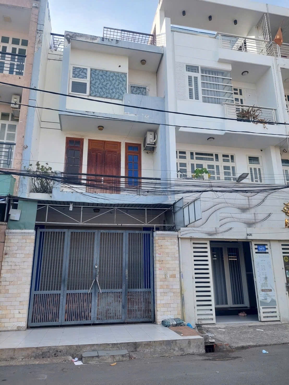 NGUYÊN CĂN MẶT TIỀN KHU BÊN SÔNG CHỈ 17TR -5M x 18M TRET 2 LẦU 5