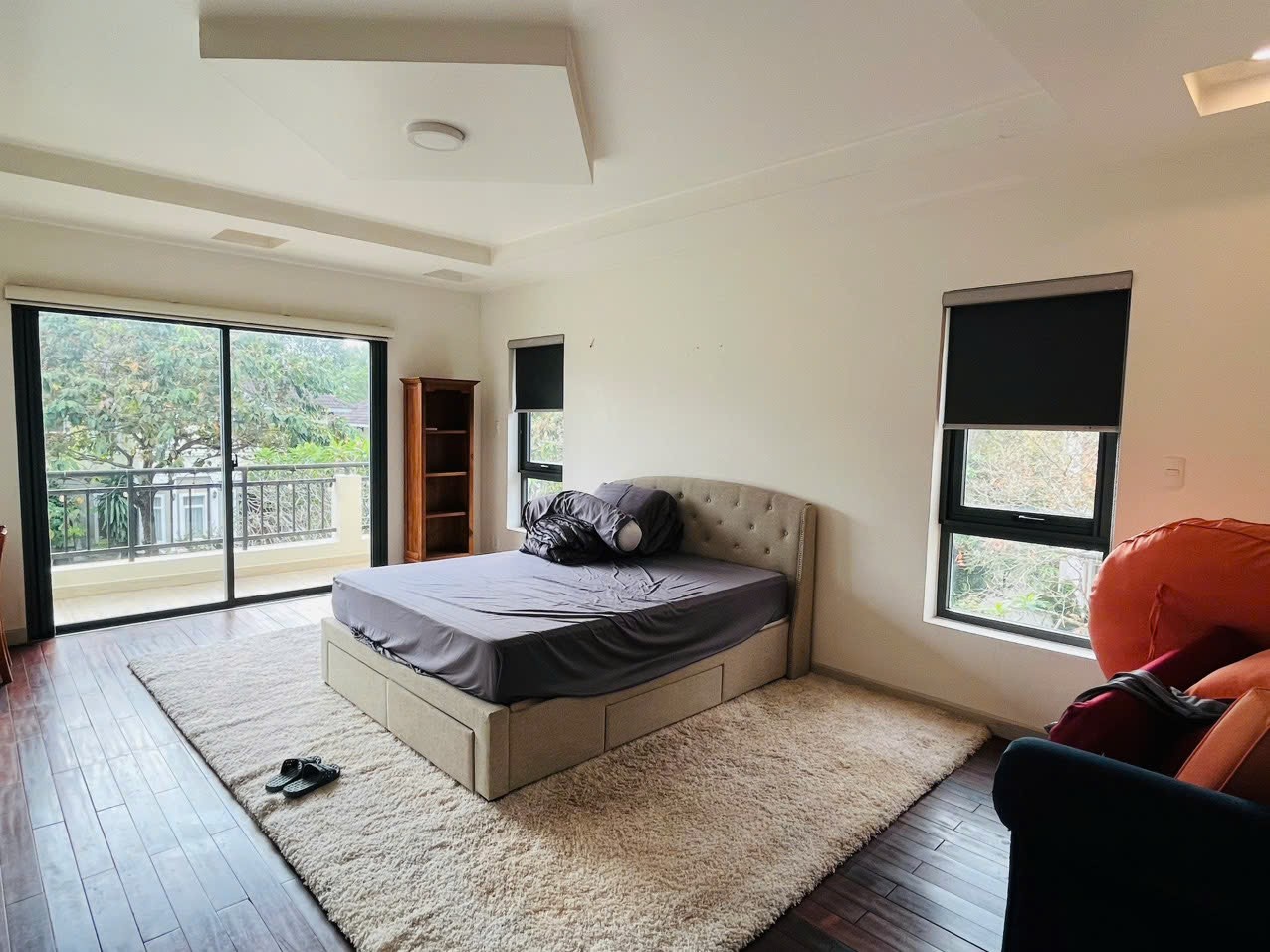 Cần bán Nhà mặt tiền Quận 9, Hồ Chí Minh, Diện tích 240m², Giá 18 Tỷ 16