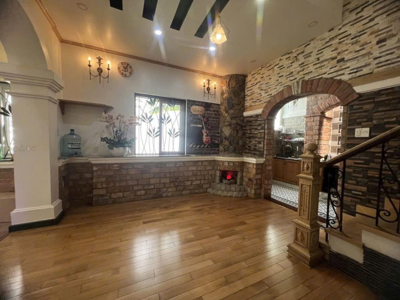 Cần bán Nhà mặt tiền Phường Phú Hữu, Quận 9, Diện tích 75m², Giá 8 Tỷ 8