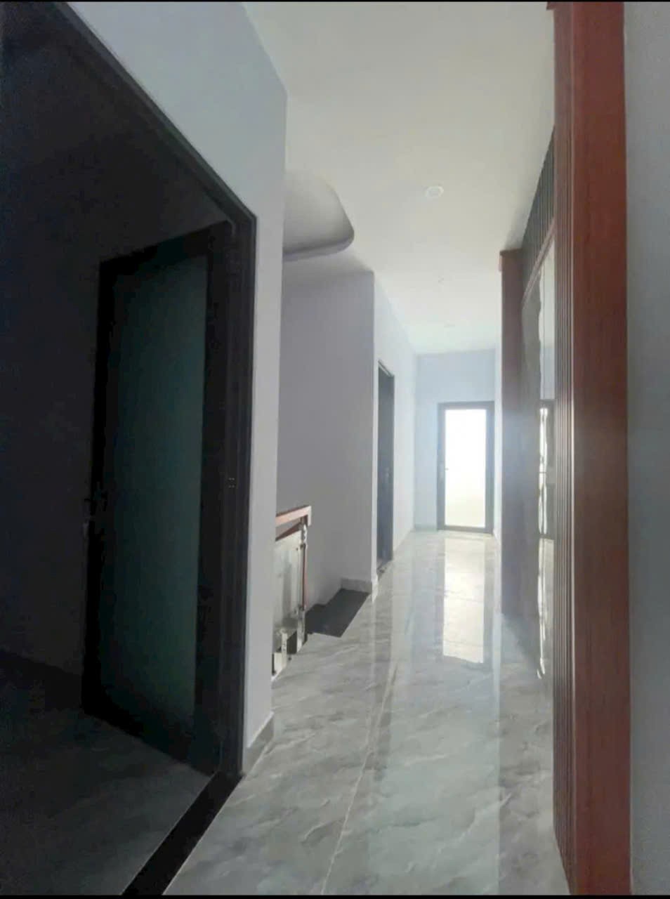 Bán nhà mt kênh xã Bình Mỹ, Củ Chi dt 178m2 ( 138m2 thổ) 1 lầu ,3pn,2wc hướng Tây giá 3,75 tỷ 6