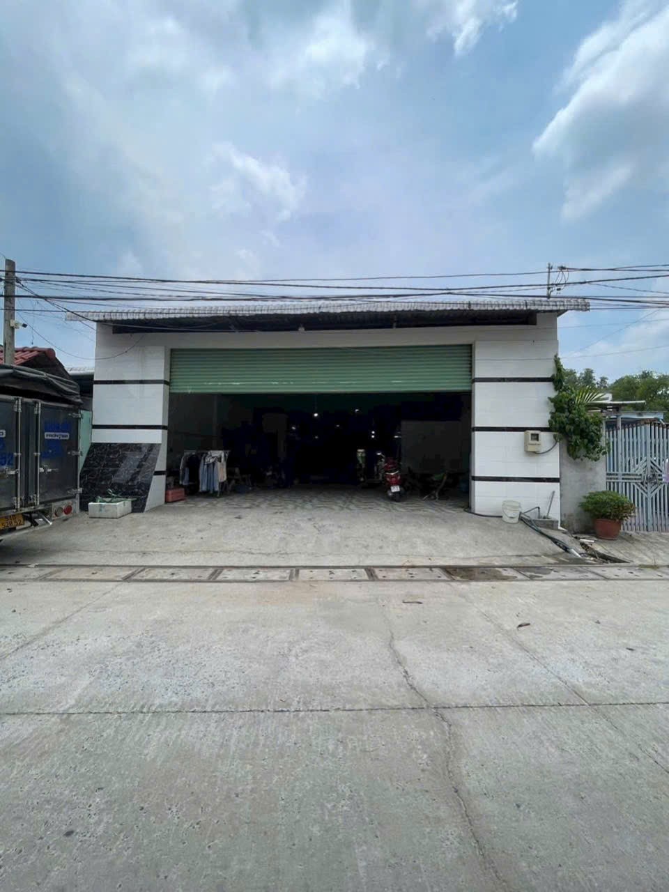Bán nhà kho 1/ Sông lu ,xã Trung An dt 380m2 (100m2 thổ) giá 4,8 tỷ 2