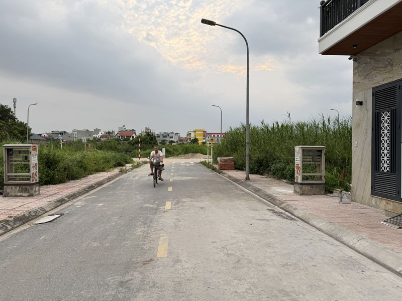 Đất đấu giá Cự Khối 74,5m2: Hiếm có 2 mặt tiền trước sau - Đường 13m có vỉa hè - Sát hồ điều hòa 4