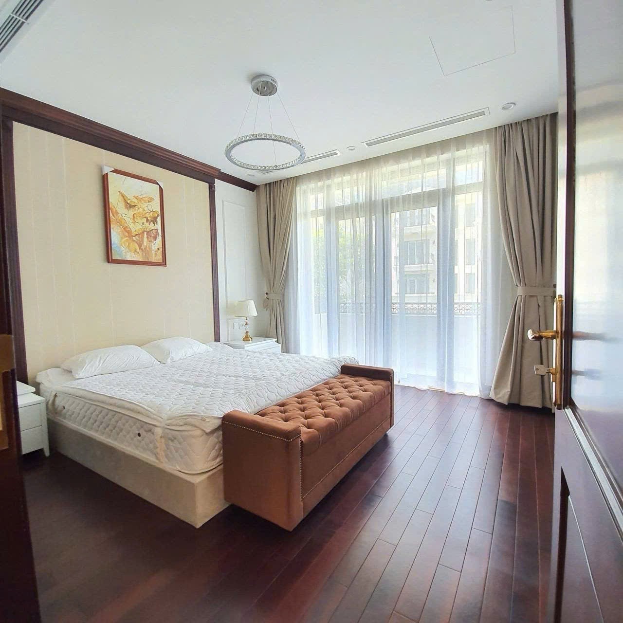 Cho thuê Biệt thự Phường Bến Nghé, Quận 1, Diện tích 225m², Giá Thương lượng 15