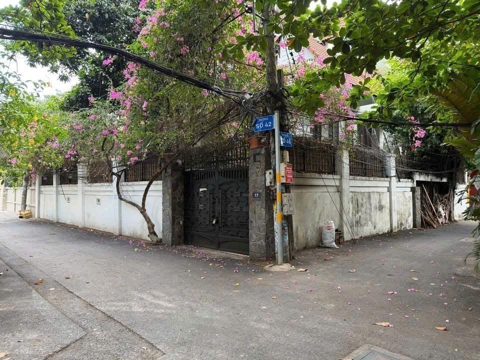 Cho thuê Nhà mặt tiền Thủ Đức, Hồ Chí Minh, Diện tích 289m², Giá Thương lượng 5