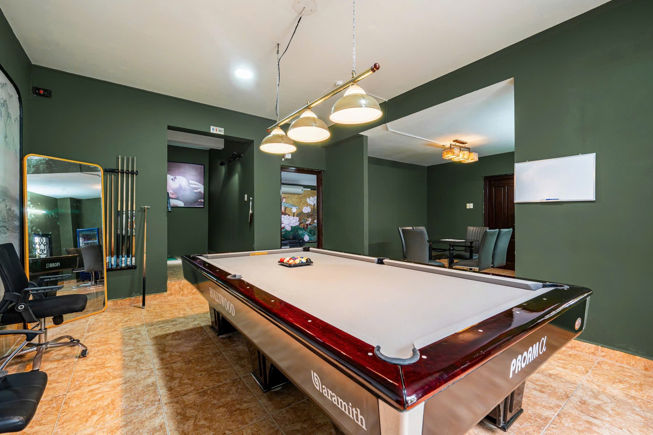 Cho thuê Biệt thự Phường Thảo Điền, Quận 2, Diện tích 324m², Giá Thương lượng 10
