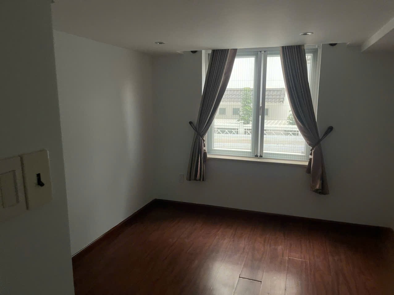 Cho thuê Nhà mặt tiền Phường Phước Long B, Quận 9, Diện tích 235m², Giá 35 Triệu/tháng 6