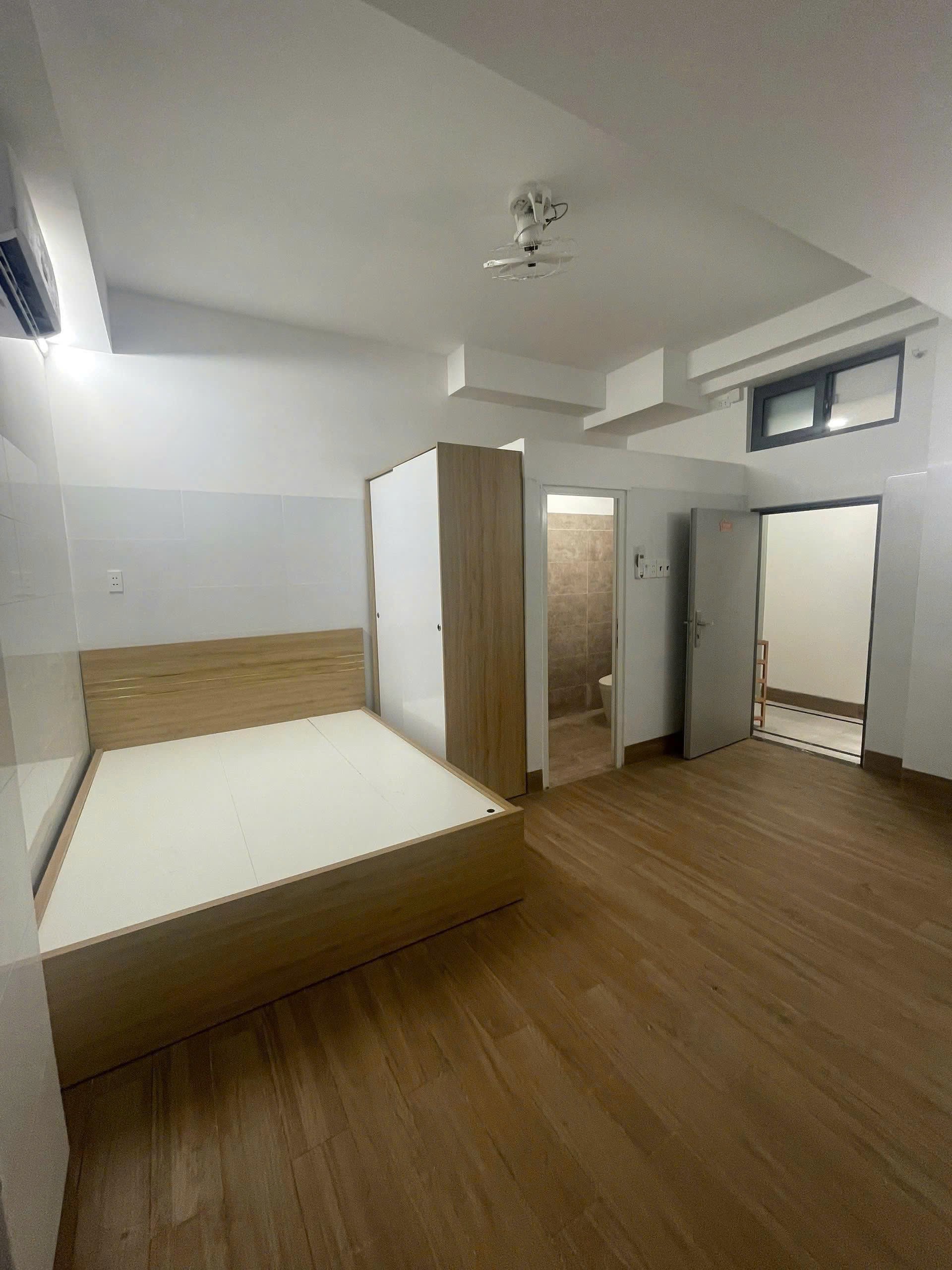 Cần bán Nhà mặt tiền Tân Phú, Hồ Chí Minh, Diện tích 228m², Giá 28.5 Tỷ 7