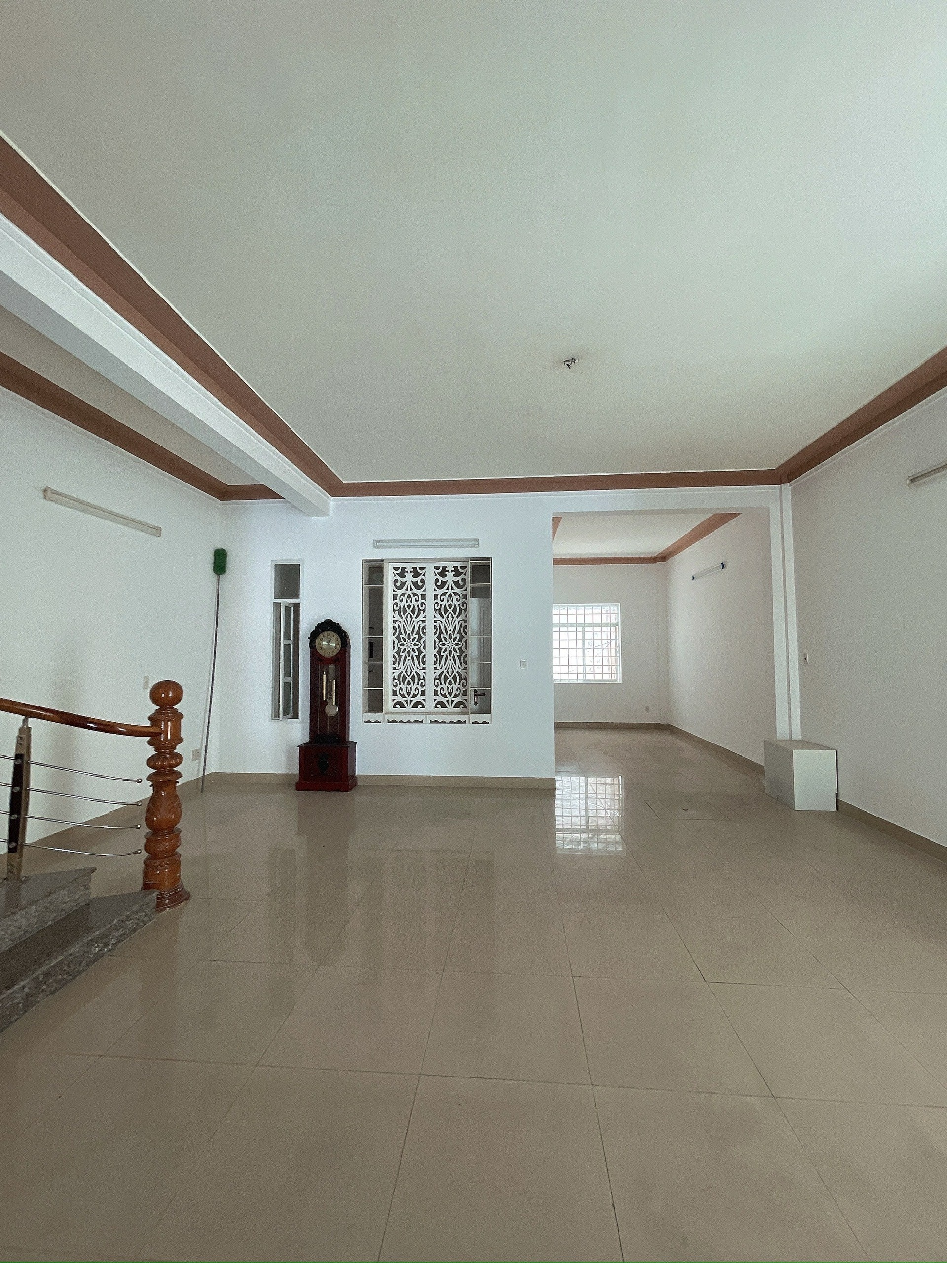 Cho Thuê Nhà Nguyên Căn Đường 2/9 Đà Nẵng 4 Tầng Có Thang Máy, dt 175m² giá tốt 2