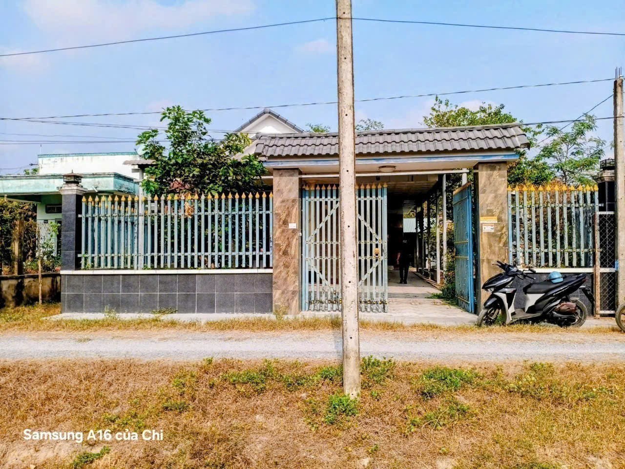Nhà vườn mái thái gần chợ Lục Viên , xã Đức Lập Hạ tdt 396m2 , 2pn,2wc giá 3,2 tỷ 2