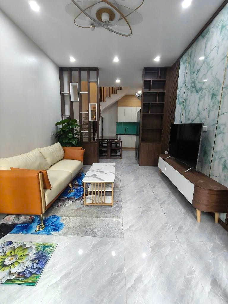 GIẬT MÌNH VỚI CĂN NHÀ ĐẸP NHƯ HOMESTAY NGAY TRUNG TÂM THẠCH BÀN – CHỈ NHỈNH 6 TỶ 2