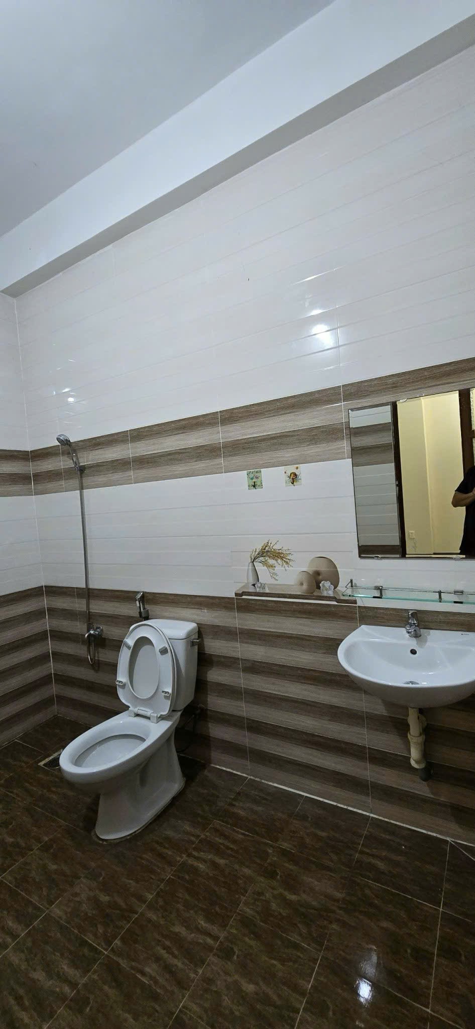 Cho thuê Nhà mặt tiền Phường Phước Long B, Quận 9, Diện tích 140m², Giá 20 Triệu/tháng 13