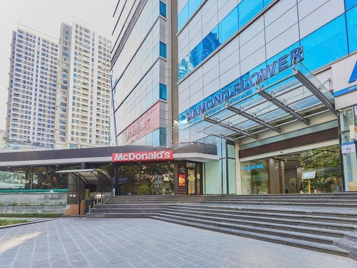 Cho thuê 250m sàn VP hạng B toà nhà Diamond Flower Tower, giá hợp lý, sẵn bàn giao