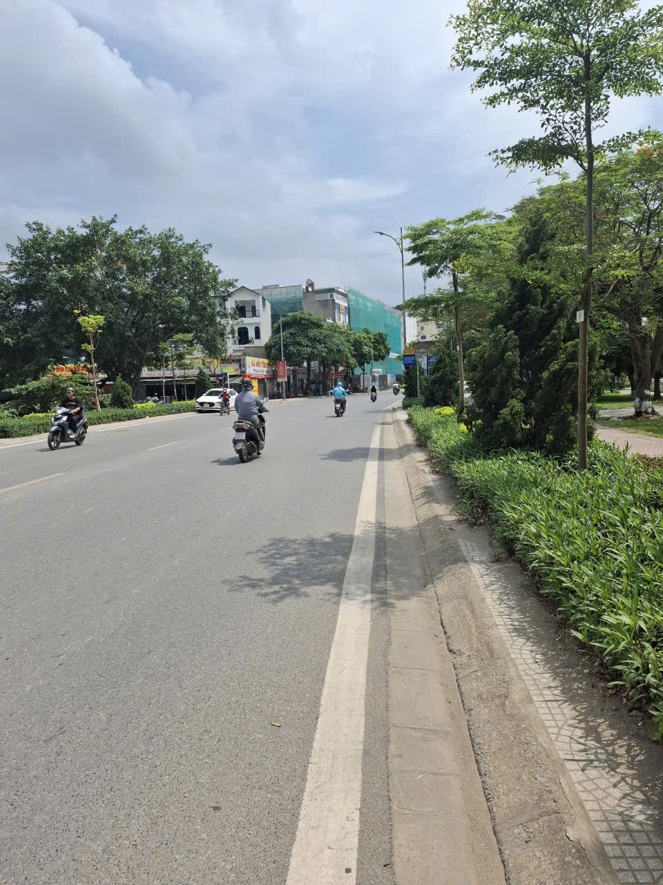50M² ĐẤT TRUNG TÂM THẠCH BÀN, Ô TÔ VÀO TẬN ĐẤT, GIÁ 8,x TỶ! 2