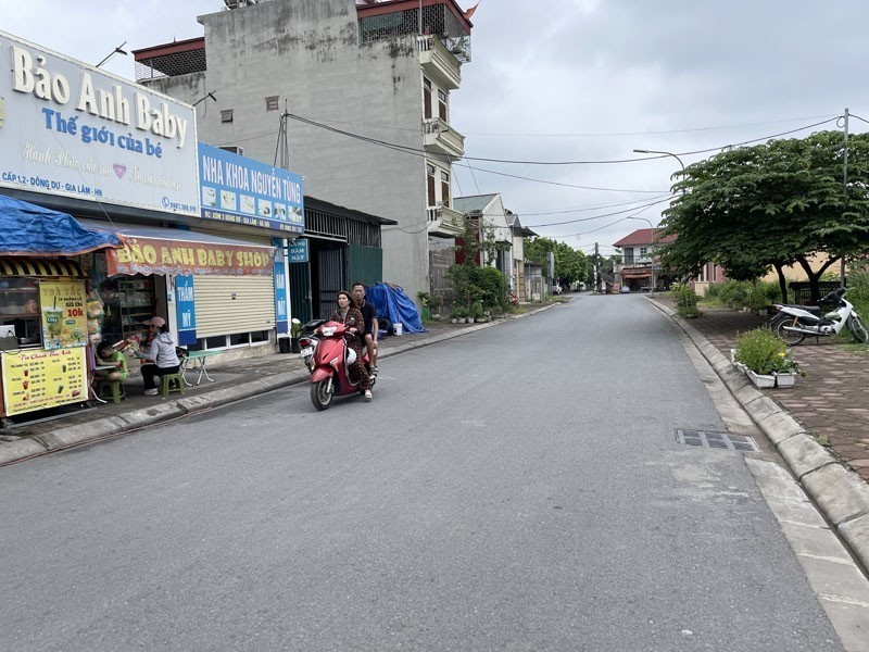 SIÊU PHẨM "HOA HẬU" ĐÔNG DƯ 63,8m2 Đất Trung Tâm, View 4 trong 1: Vườn Hoa, Hồ, Trường học, Chợ 4