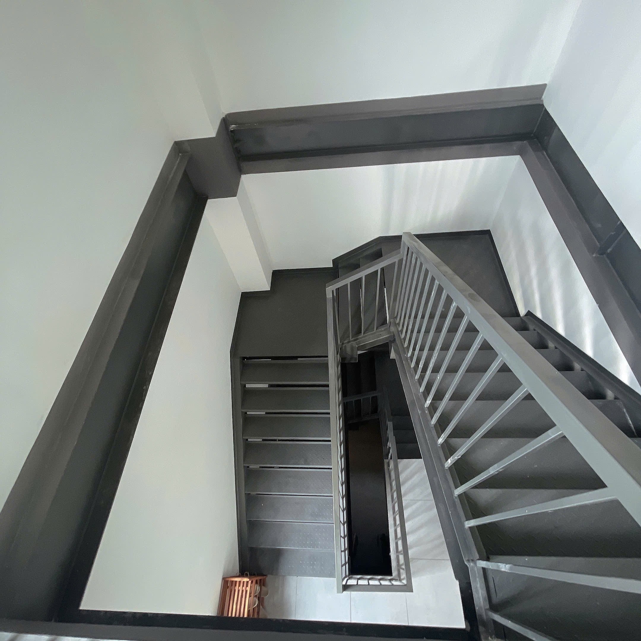 Cho Thuê Văn Phòng Đường Phan Đăng Lưu Hải Châu Đà Nẵng – 220m², Thang Máy, PCCC, Giá 21 Triệu 4