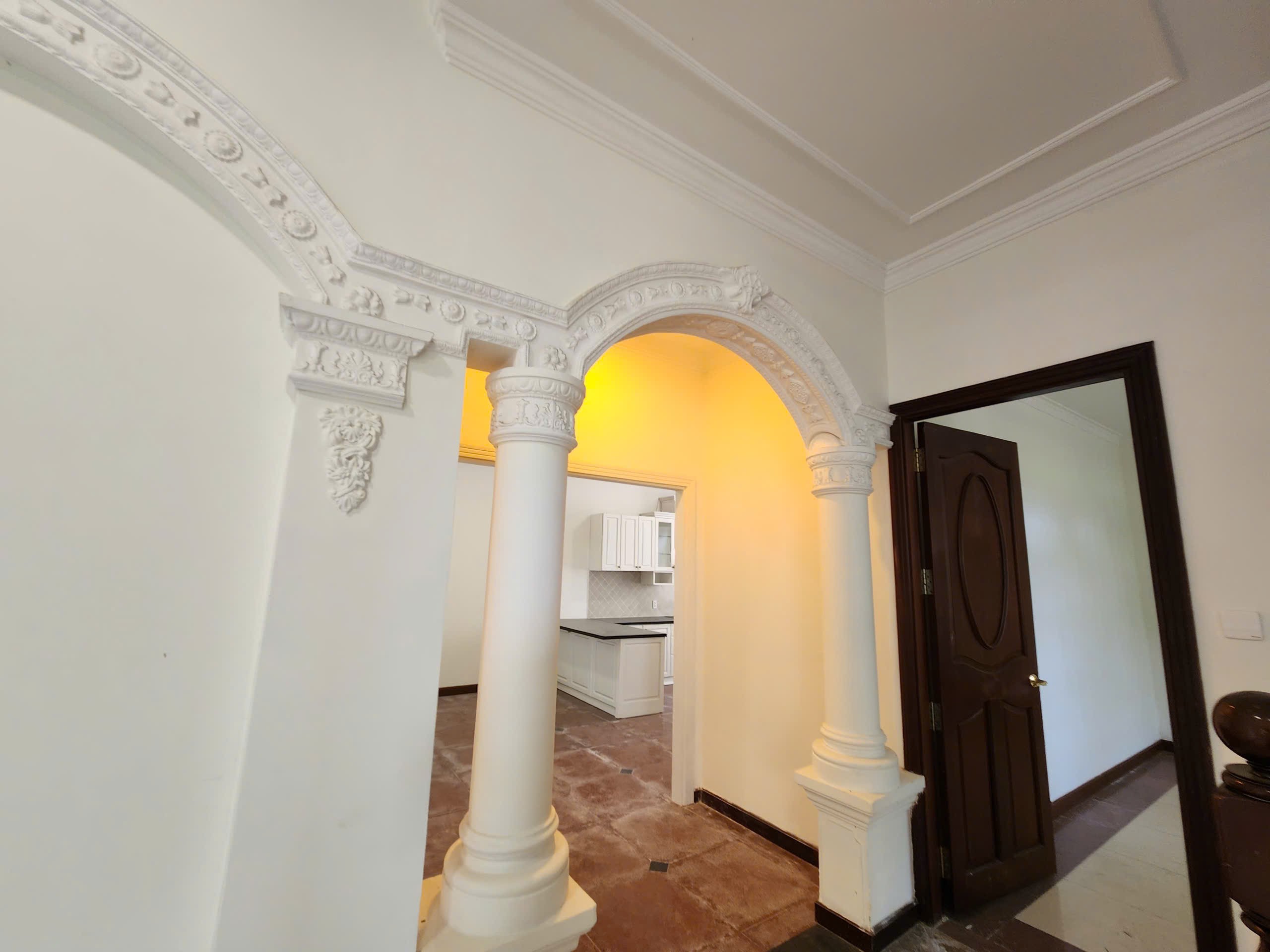 Cho thuê Biệt thự Phường Thảo Điền, Quận 2, Diện tích 650m², Giá Thương lượng 7