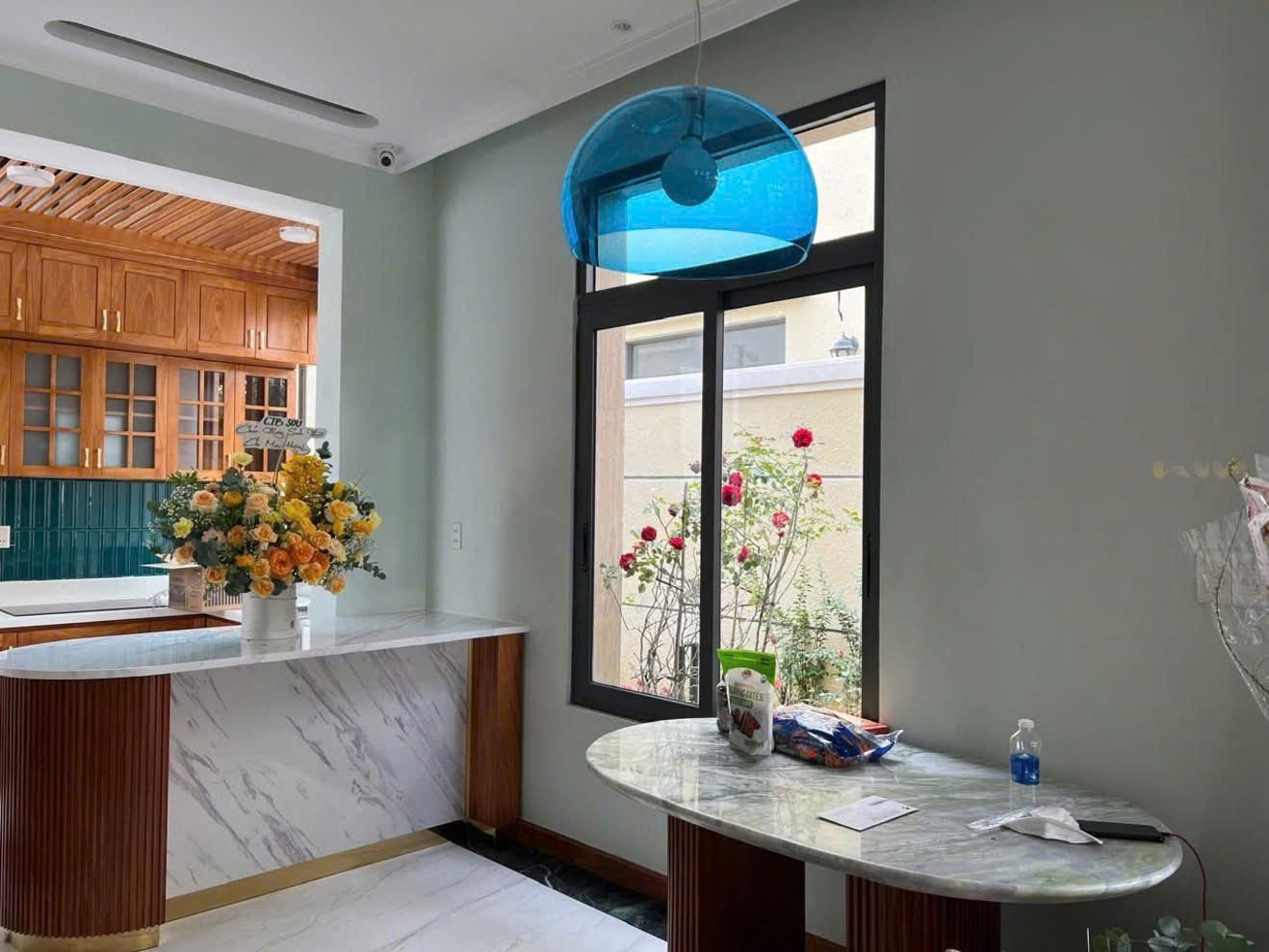 Cần bán Nhà mặt tiền Phường Phú Hữu, Quận 9, Diện tích 105m², Giá 17.9 Tỷ 2