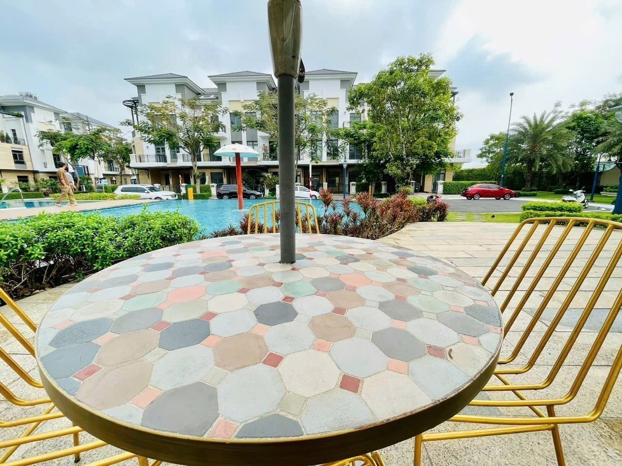 Cần bán Nhà mặt tiền Phường Phú Hữu, Quận 9, Diện tích 105m², Giá 17.9 Tỷ 5