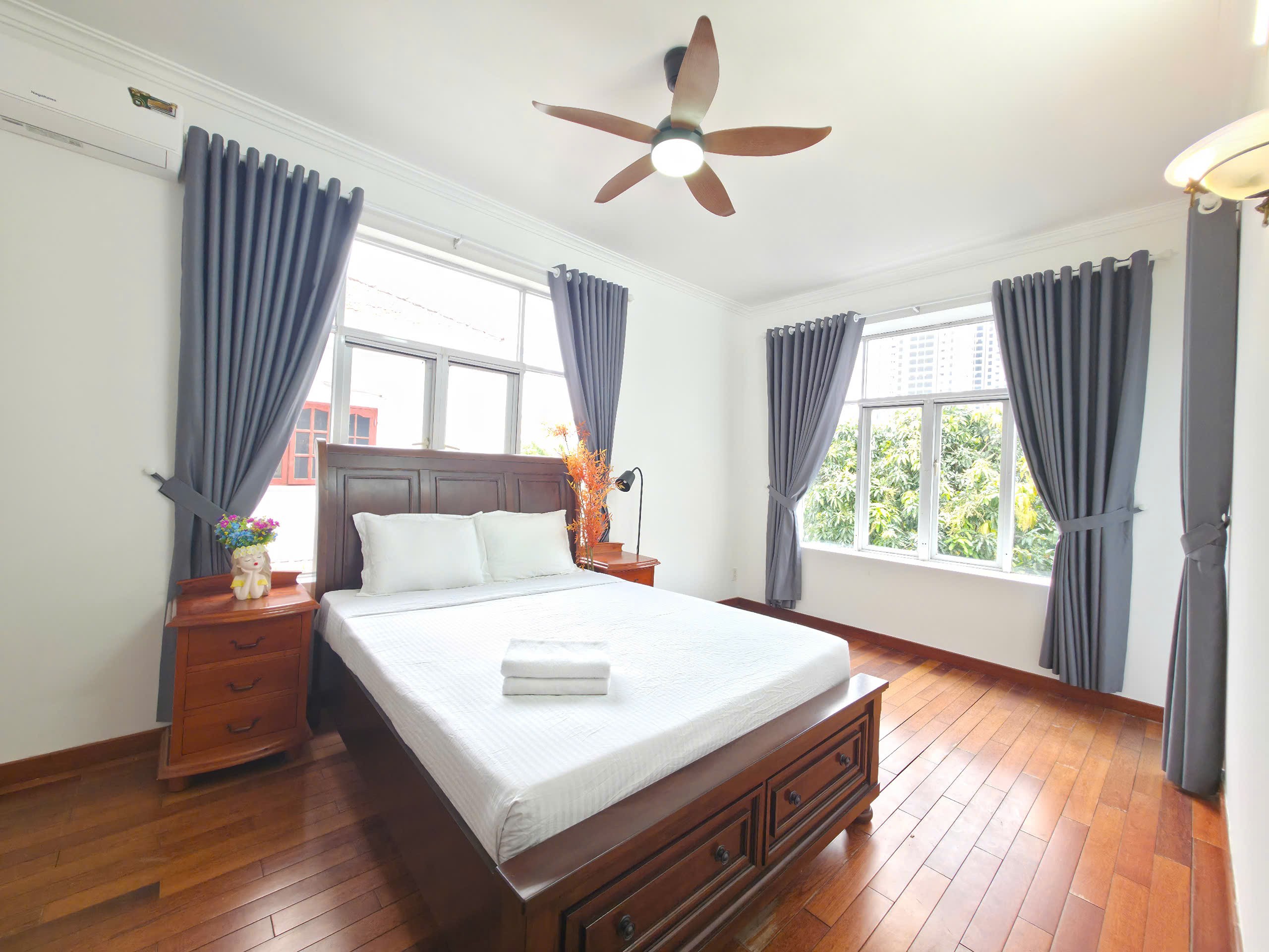 Cho thuê Biệt thự Phường Thảo Điền, Quận 2, Diện tích 432m², Giá Thương lượng 14