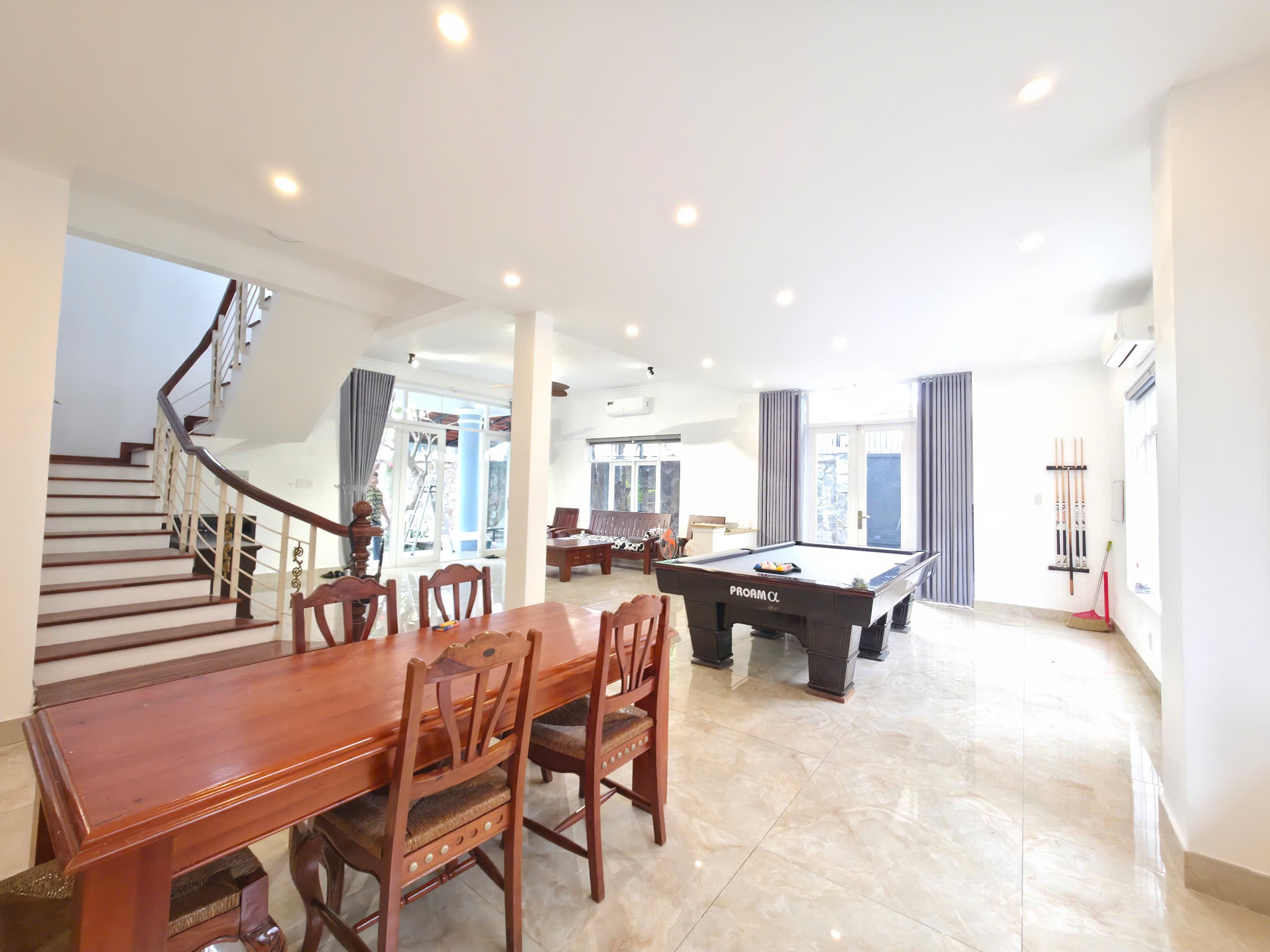 Cho thuê Biệt thự Phường Thảo Điền, Quận 2, Diện tích 432m², Giá Thương lượng 24