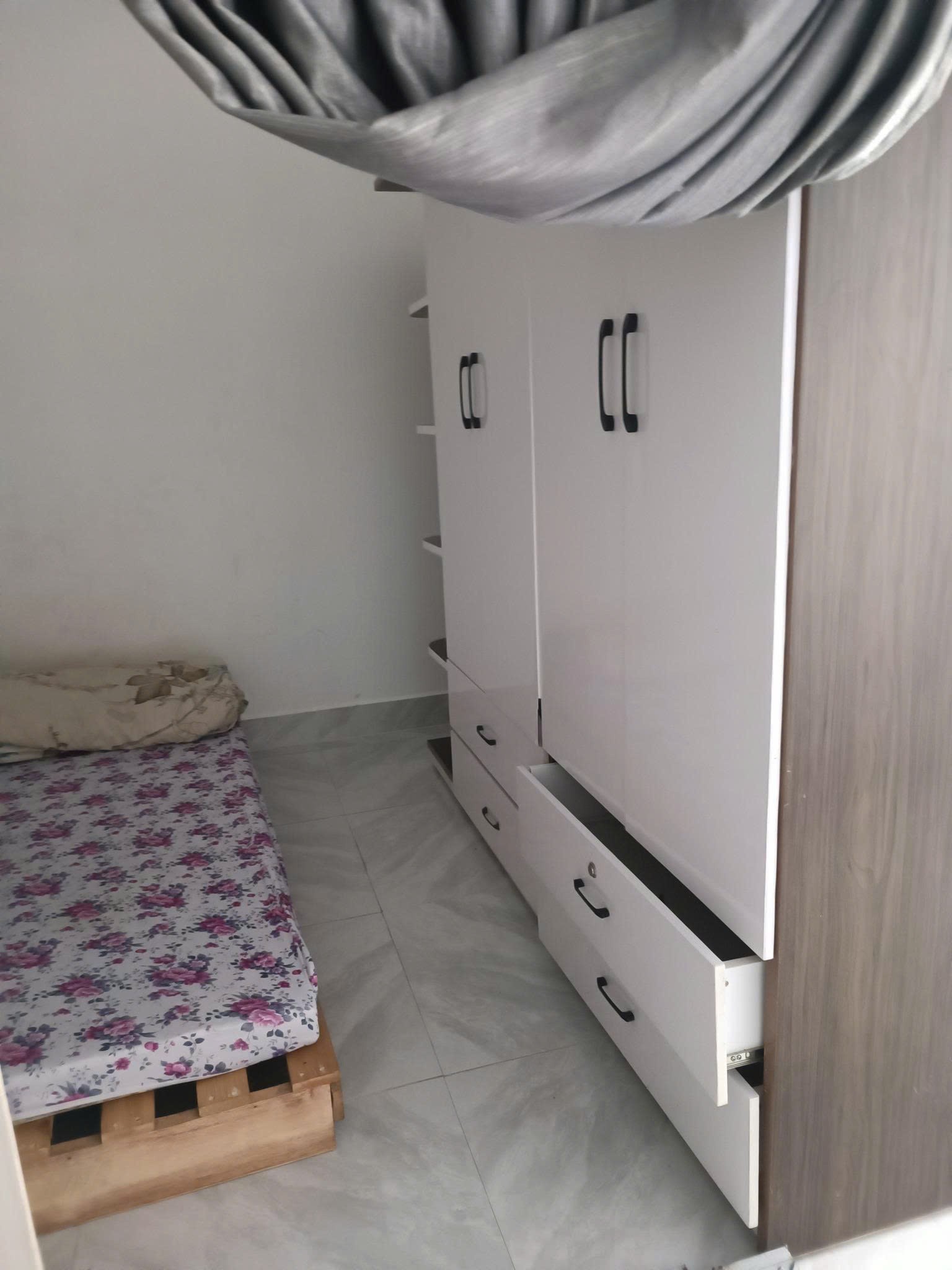 CHO THUÊ NHÀ ĐƯỜNG CÁCH MẠNG THÁNG 8- ĐÀ LẠT  8 TRIỆU 3