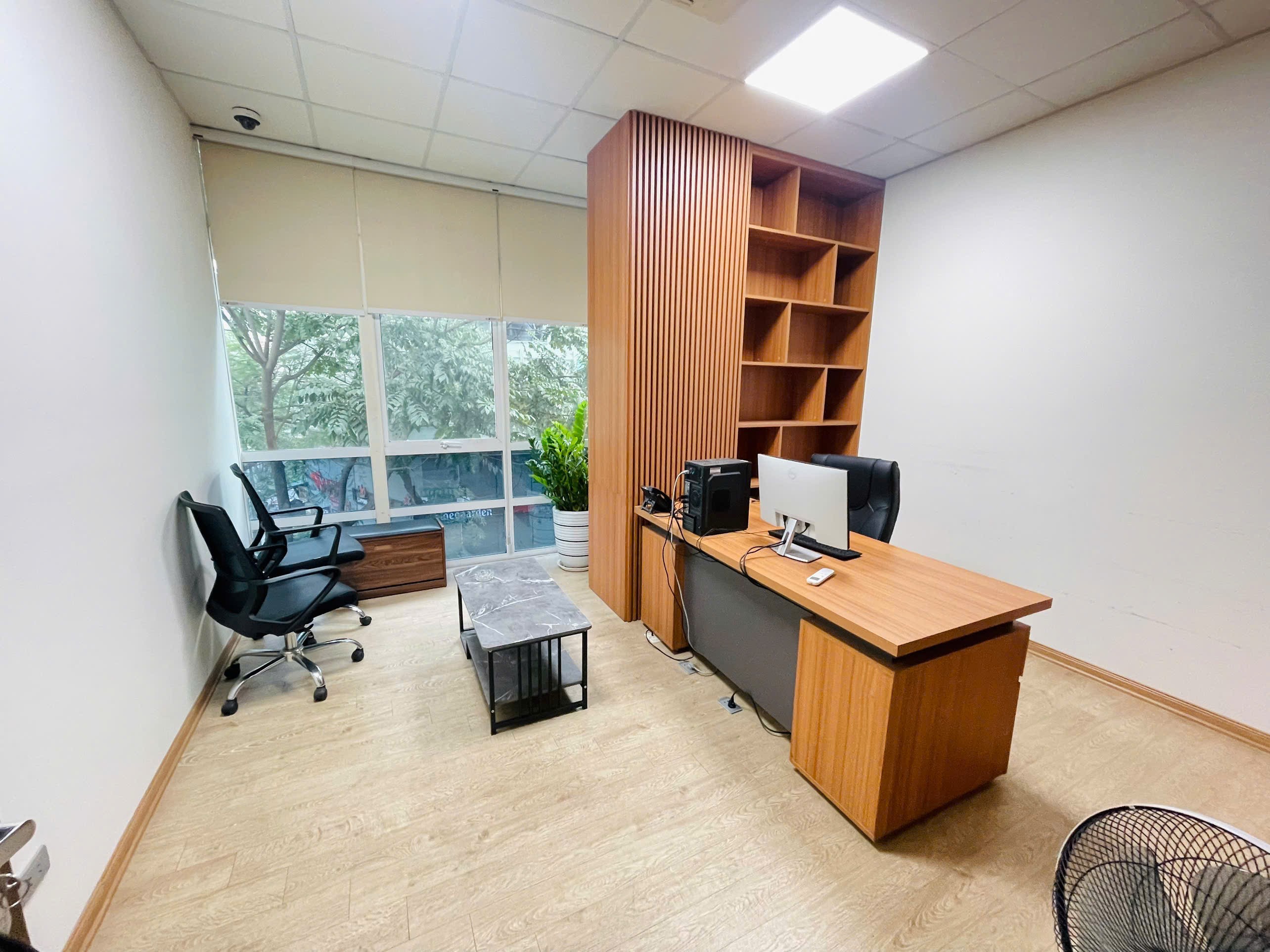 Cho thuê 150m sàn VP giá rẻ bất ngờ mặt phố Lưu Quang Vũ- Cầu Giấy, sẵn bàn giao 8