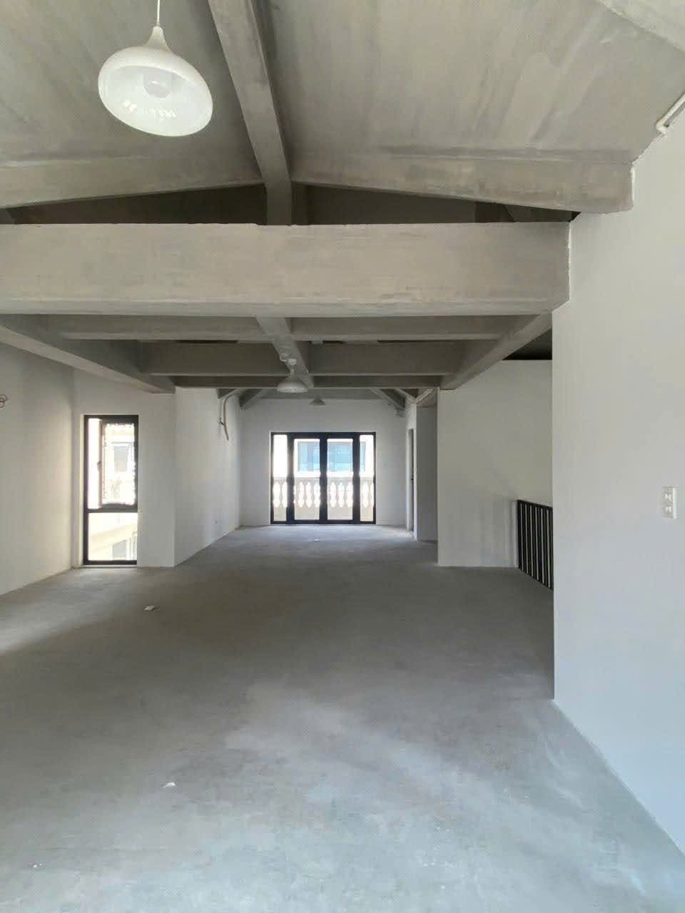 Cho thuê Biệt thự Quận 1, Hồ Chí Minh, Diện tích 225m², Giá Thương lượng 4