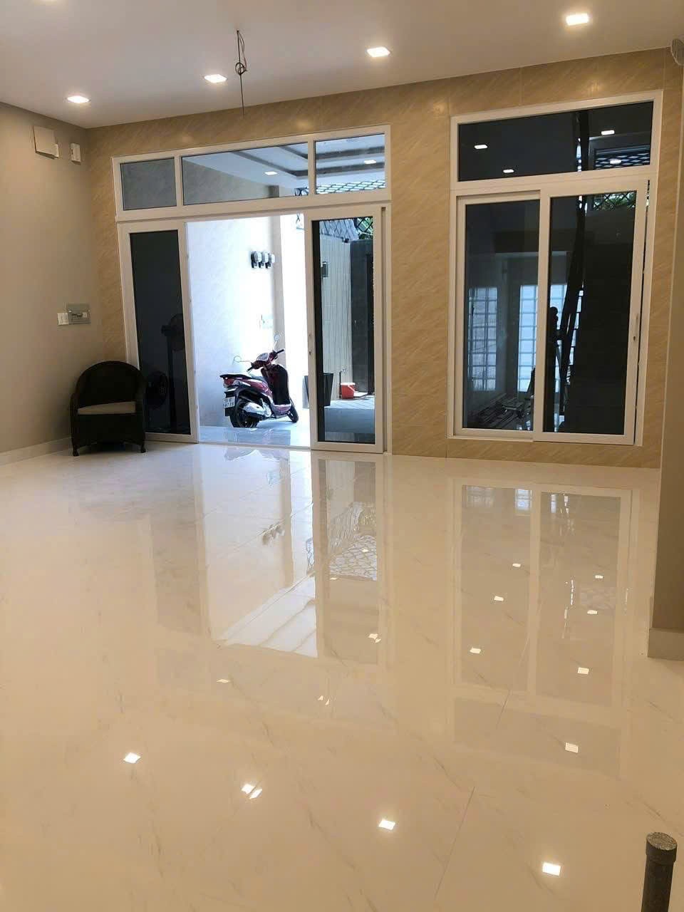 Cho thuê Nhà mặt tiền Quận 2, Hồ Chí Minh, Diện tích 98m², Giá 70 Triệu/tháng 5