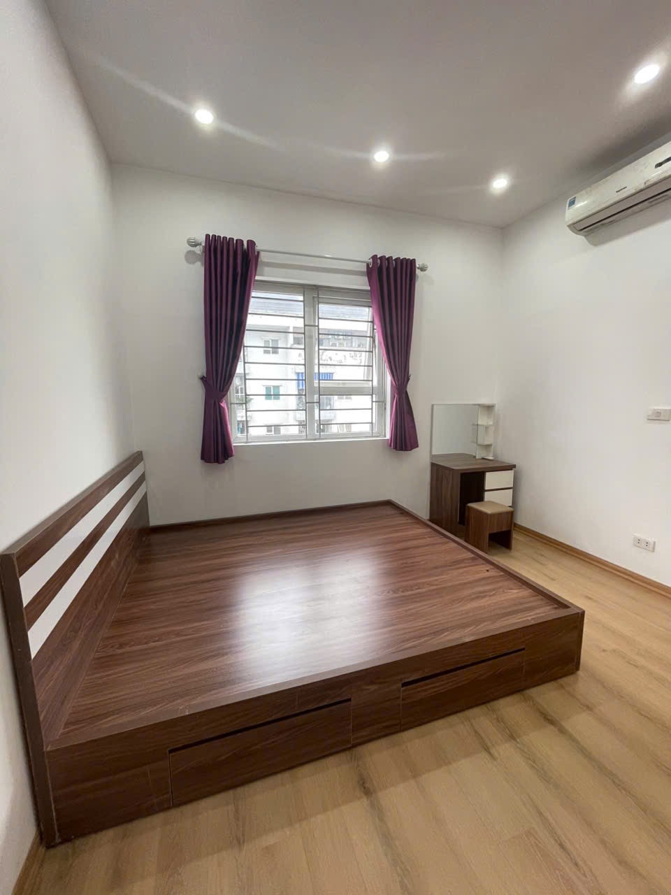 Cần bán Căn hộ chung cư đường 21, Phường Kiến Hưng, Diện tích 68m², Giá 3.3 Tỷ 8