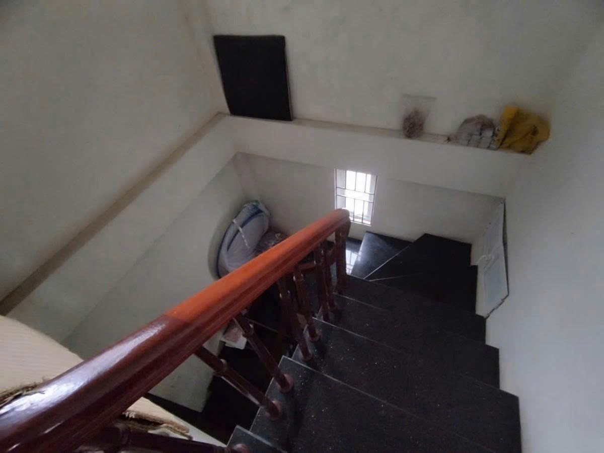 Cần bán Nhà mặt tiền đường Hạ Đình, Phường Hạ Đình, Diện tích 50m², Giá 11 Tỷ 2