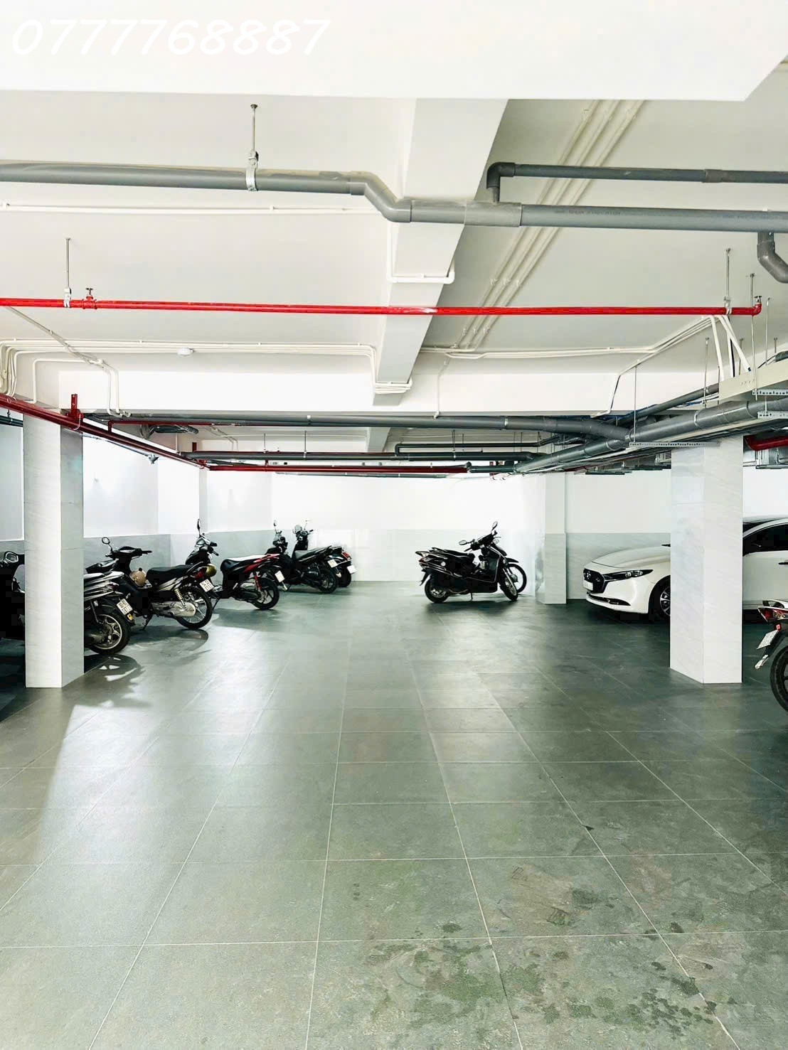 Tòa nhà CHDV cao cấp Hầm 5 tầng, ngay Lê Văn Việt HĐT 200tr/ tháng 2