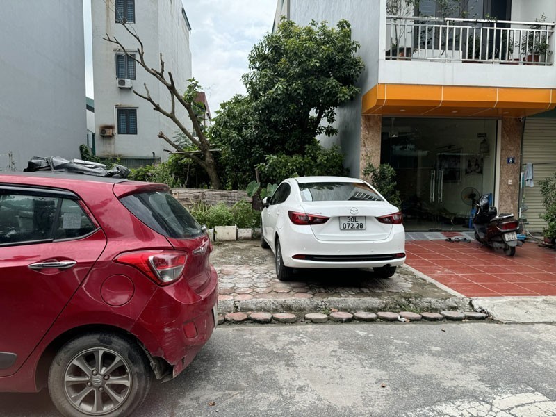 Bán Đất TĐC Trâu Quỳ 113m2 Nở Hậu, Đường 11m Đối Diện Shophouse Metropolitan 6