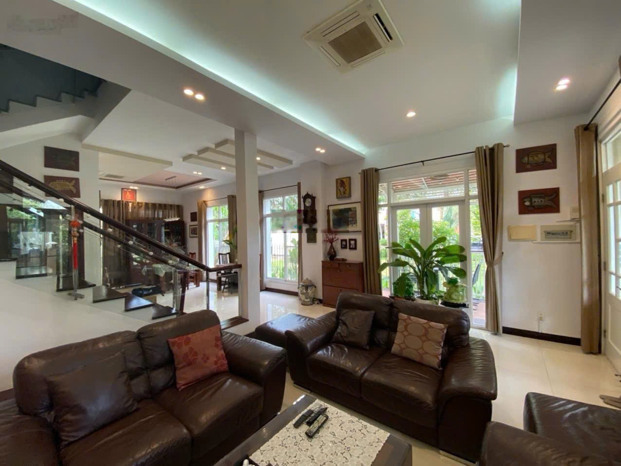 Cần bán Biệt thự Phường Phú Mỹ, Quận 7, Diện tích 180m², Giá 54 Tỷ 3