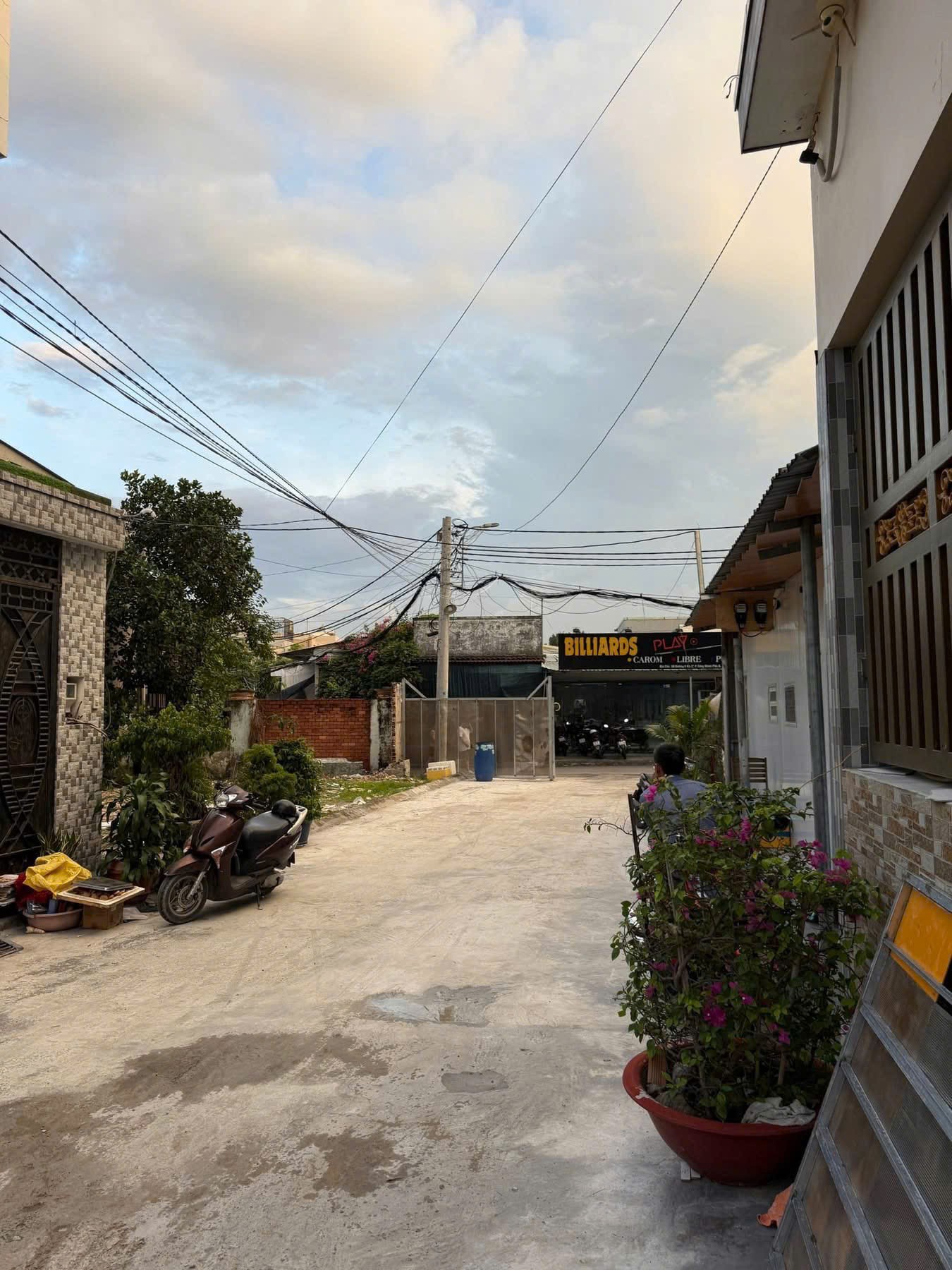 Cần bán Đất Phường Tăng Nhơn Phú B, Quận 9, Diện tích 2200m², Giá Thương lượng