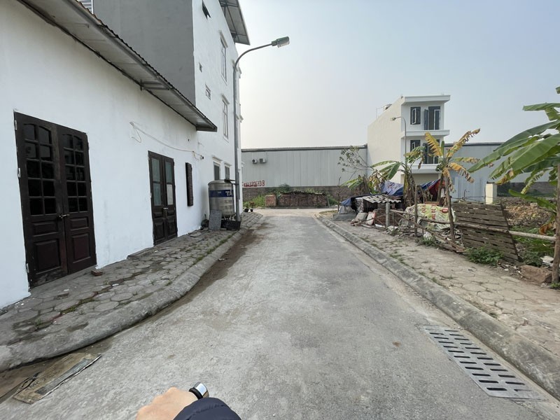 Cần bán 33,6m2 đất TĐC Cự Khối, Phường Long Biên. Ngay cạnh chợ, vườn hoa và cầu Thanh Trì 6
