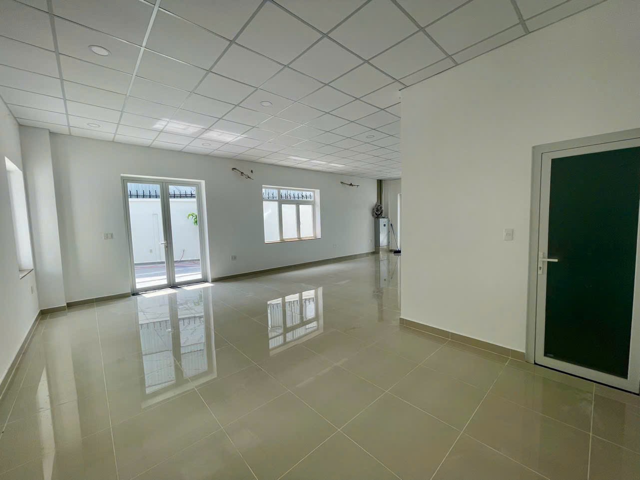 Cho thuê Nhà mặt tiền Phường Phước Long B, Quận 9, Diện tích 231m², Giá 045 Triệu/tháng 17
