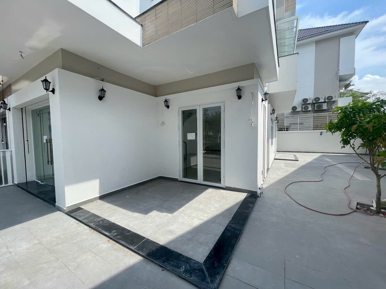 Cho thuê Nhà mặt tiền Phường Phước Long B, Quận 9, Diện tích 231m², Giá 045 Triệu/tháng 30