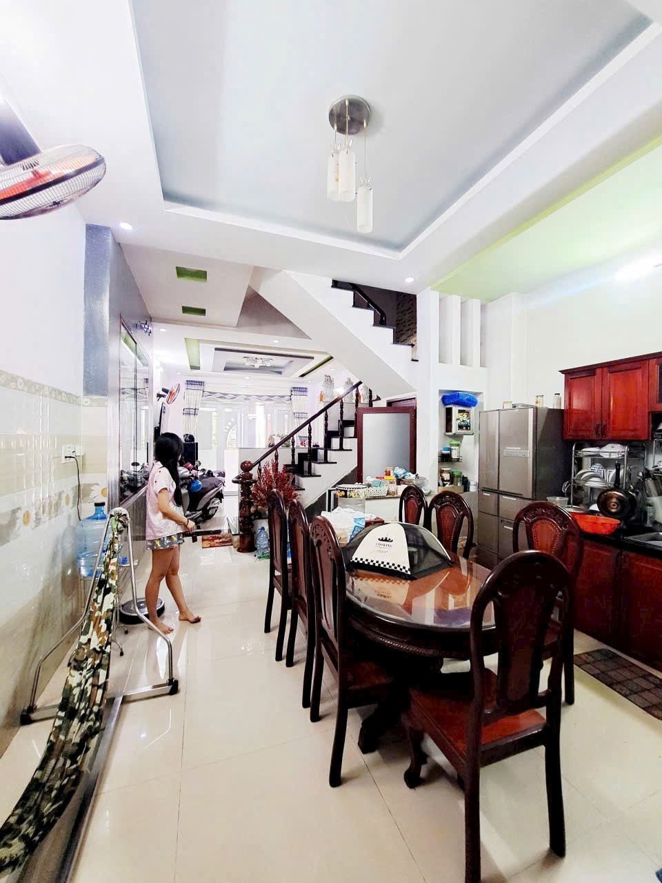 Bán nhà 704// Hương Lộ 2, Bình Trị Đông dt 58,5m2 ,3 lầu 4pn,5wc hướng BẮC giá 6,95 tỷ 6