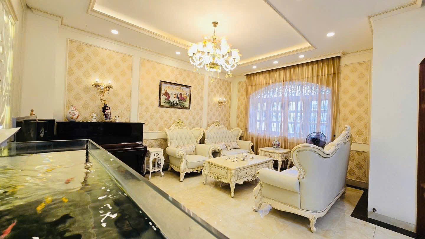 Cần bán Biệt thự Quận 7, Hồ Chí Minh, Diện tích 220m², Giá 54 Tỷ 2