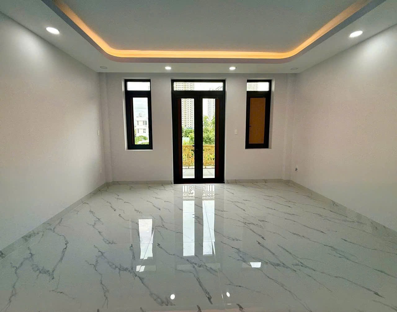 Cho thuê Nhà mặt tiền Quận 2, Hồ Chí Minh, Diện tích 80m², Giá 035 Triệu/tháng 8