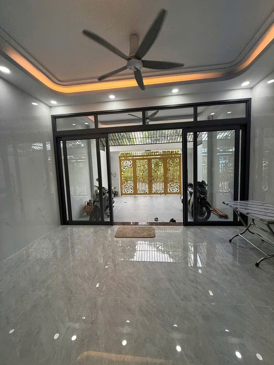 Cho thuê Nhà mặt tiền Quận 2, Hồ Chí Minh, Diện tích 80m², Giá 035 Triệu/tháng 9