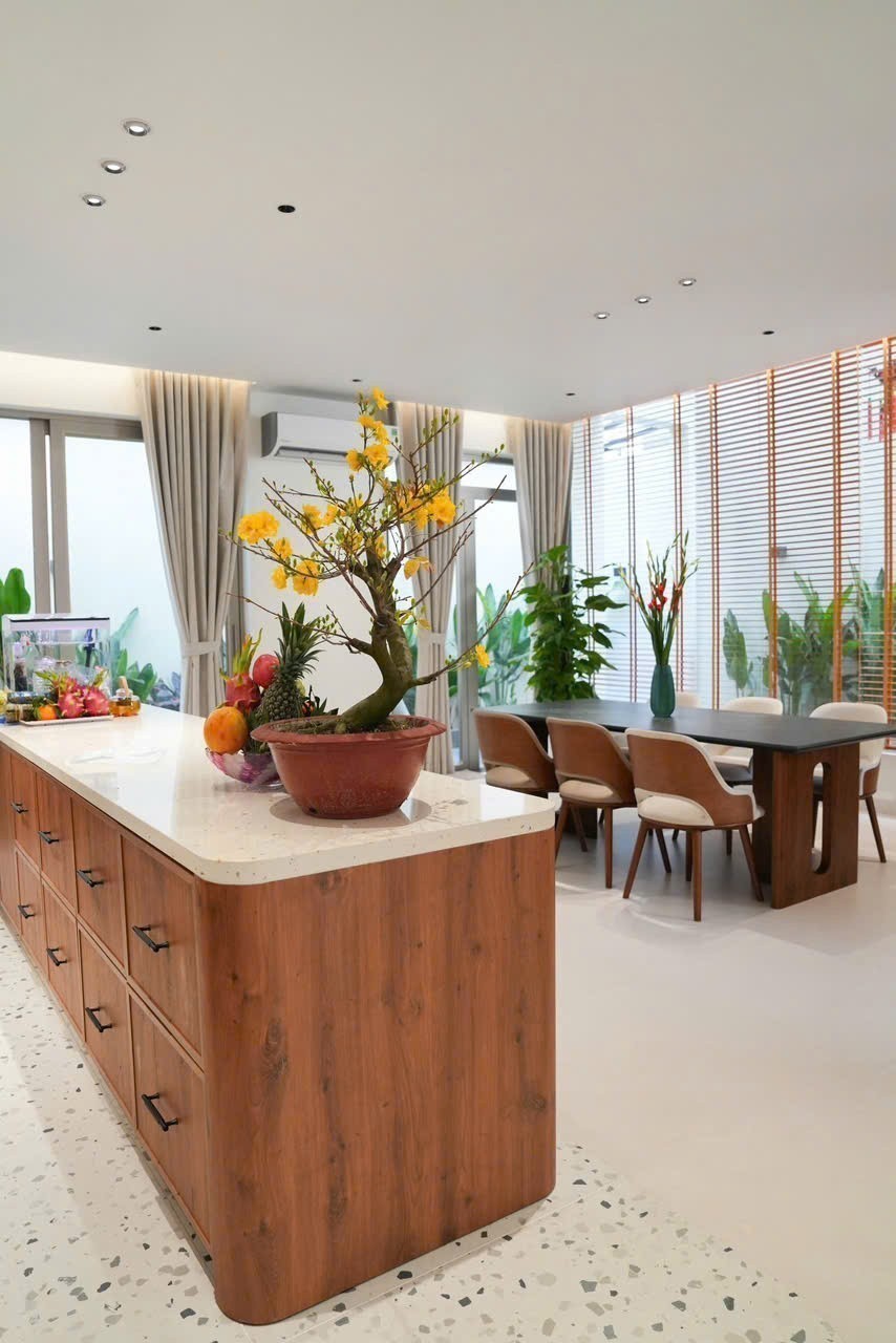Cần bán Nhà mặt tiền Phường Phú Thuận, Quận 7, Diện tích 157m², Giá Thương lượng