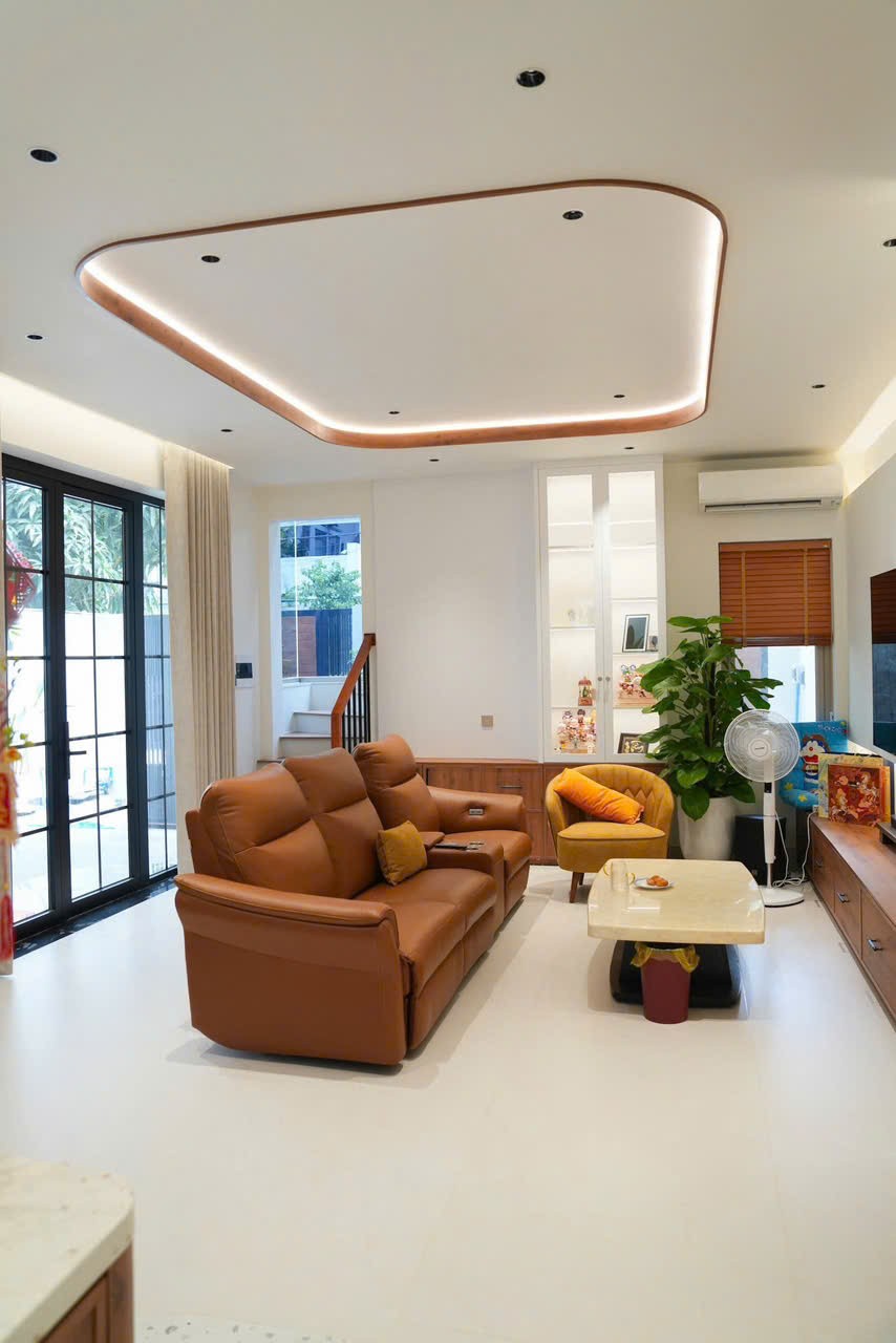Cần bán Nhà mặt tiền Phường Phú Thuận, Quận 7, Diện tích 157m², Giá Thương lượng 11