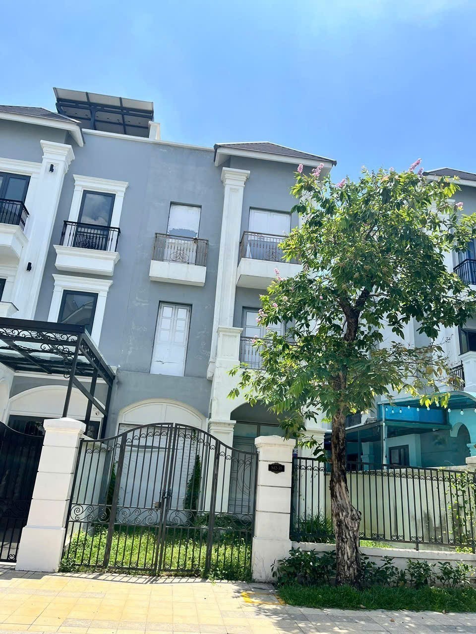 Cần bán Nhà mặt tiền Phường Long Thạnh Mỹ, Quận 9, Diện tích 200m², Giá 31.5 Tỷ 3